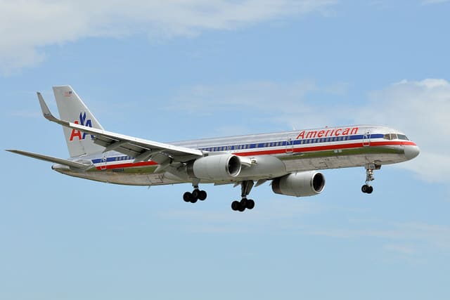 N665AA - Boeing