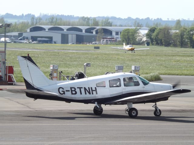 G-BTNH - Piper