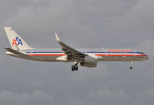 N653A - Twin-engine aircraft