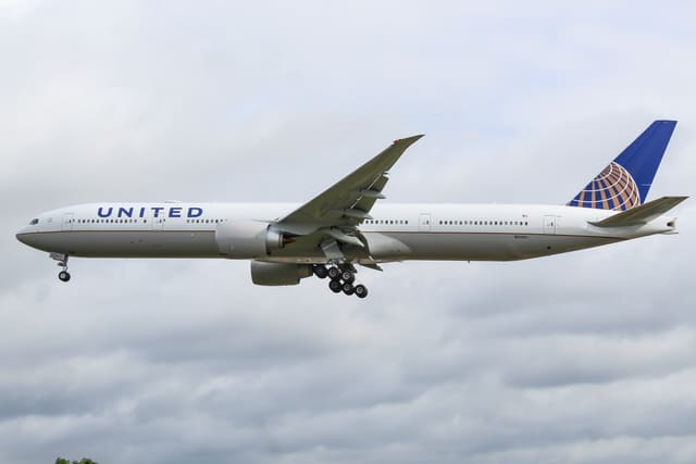 N2136U - Boeing