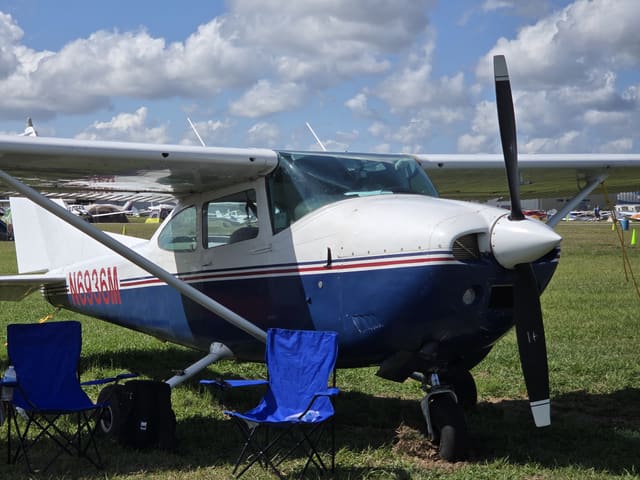 N6936M - Cessna 182P