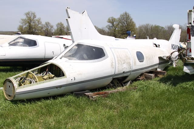 N24YE - Business jet
