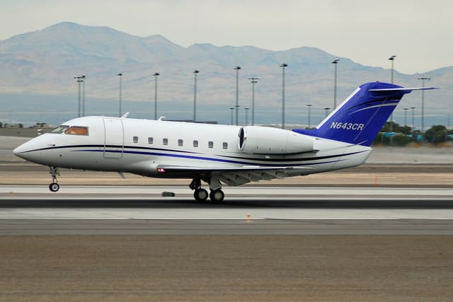 N643CR - Business jet