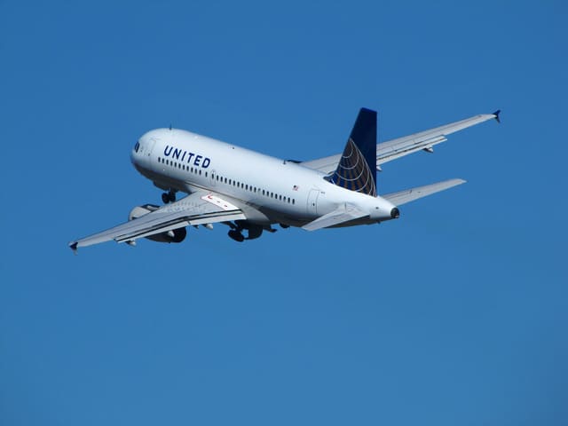 N835UA - Airbus