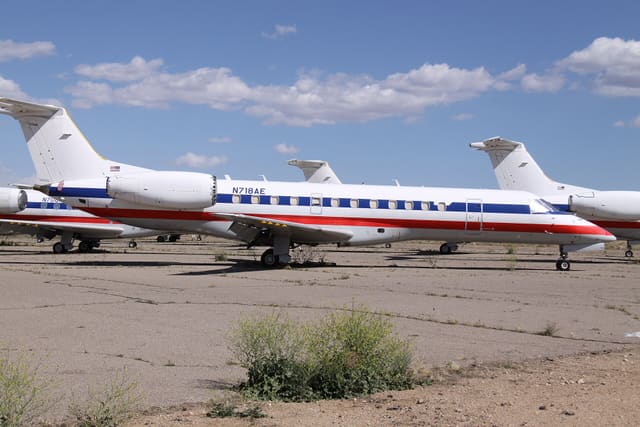 N718AE - Business jet