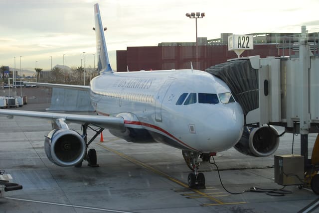 N820AW - Twin-engine aircraft