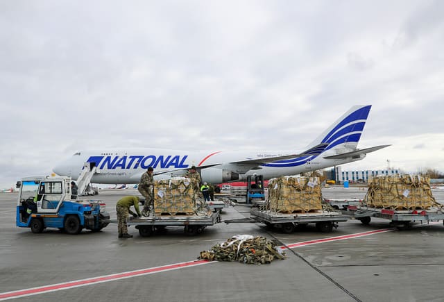 N702CA - Boeing