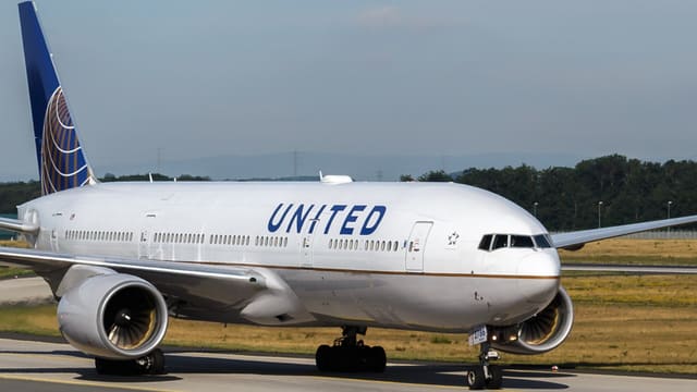 N786UA - Boeing