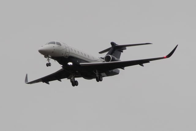 N776EE - Embraer