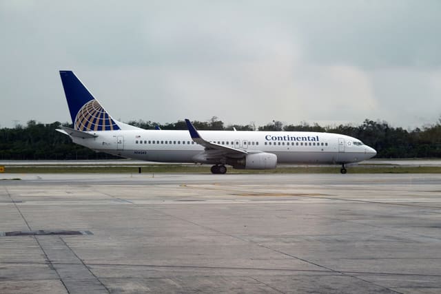 N14242 - Boeing