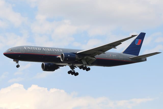 N227UA - Boeing