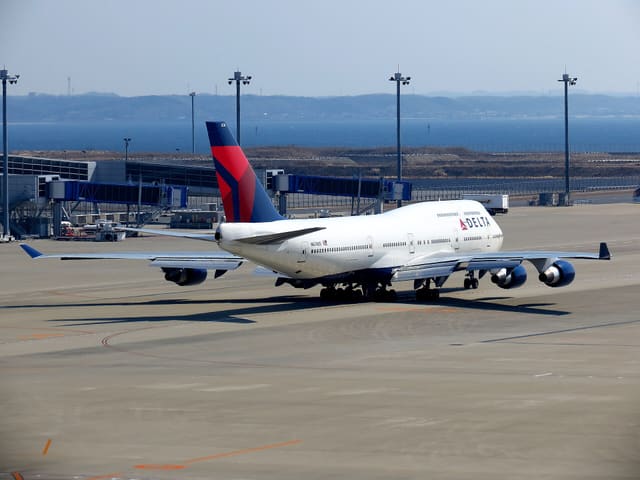 N674US - Boeing
