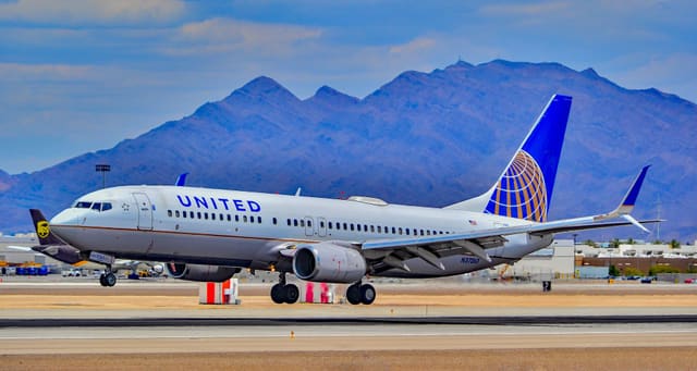 N37263 - Boeing