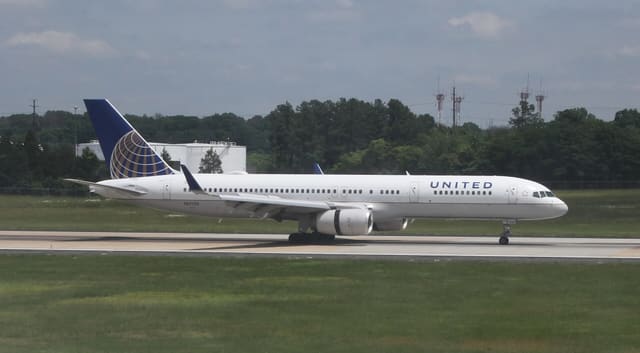 N67134 - Boeing