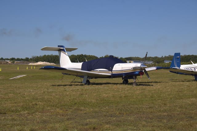 N39639 - Single-engine aircraft