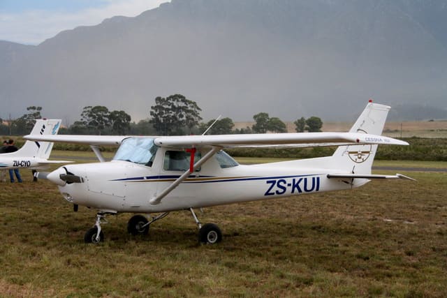 ZS-KUI - Cessna