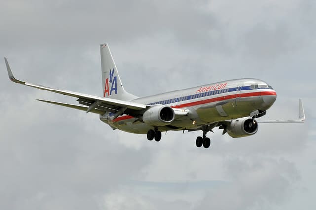 N948AN - Twin-engine aircraft
