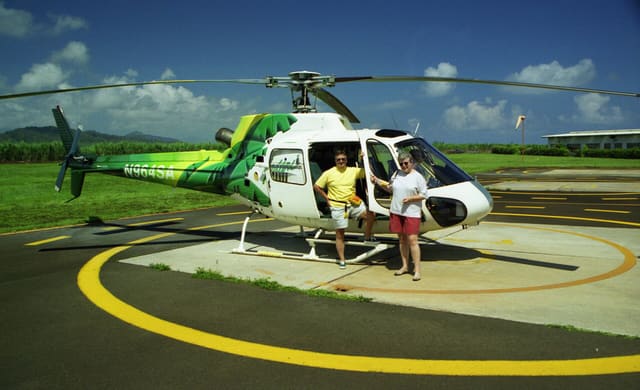 N964SA - Helicopter
