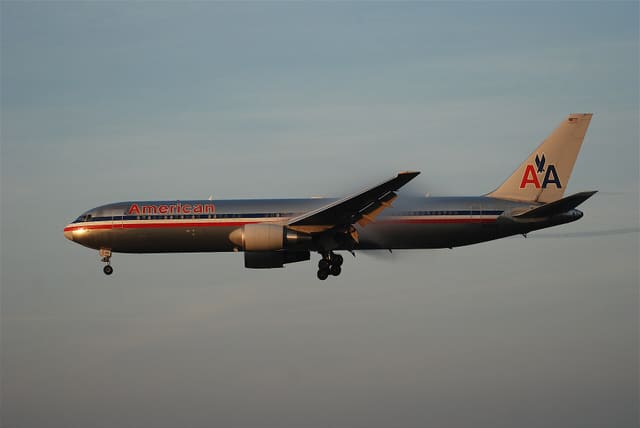 N348AN - Boeing