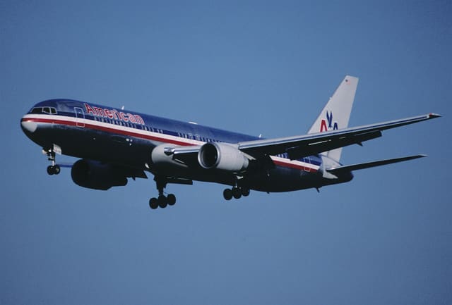 N394AN - Boeing