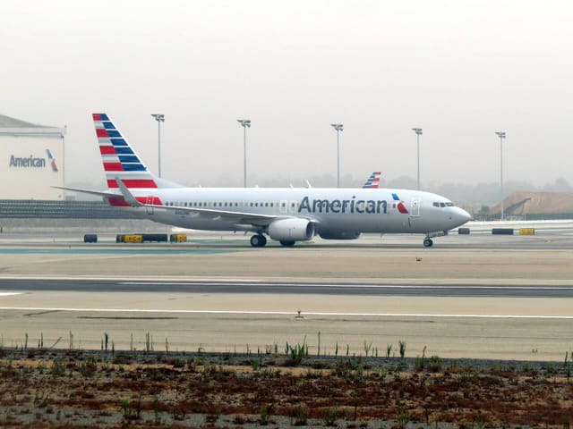 N982NN - Boeing