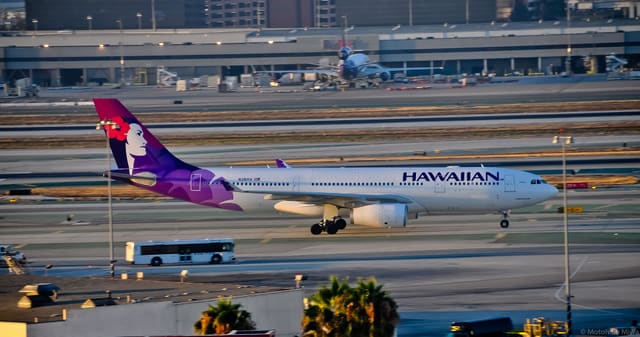 N381HA - Airbus