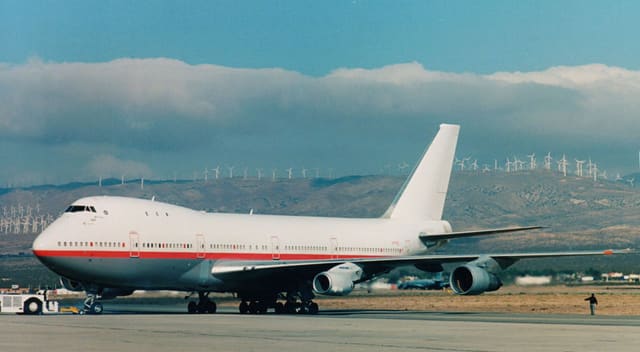 N747GE - Boeing