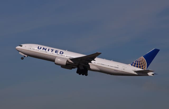 N216UA - Boeing