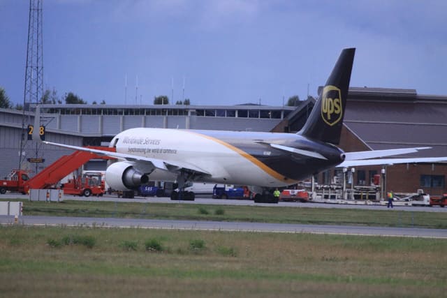 N318UP - Boeing