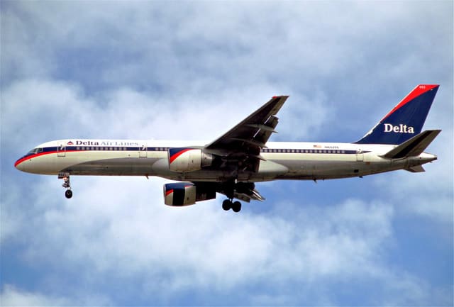 N652DL - Boeing