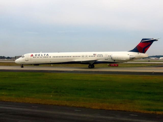 N995DL - Aircraft