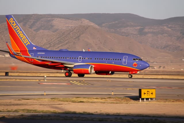 N266WN - Boeing