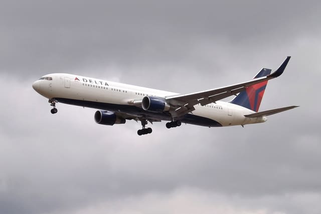 N185DN - Boeing