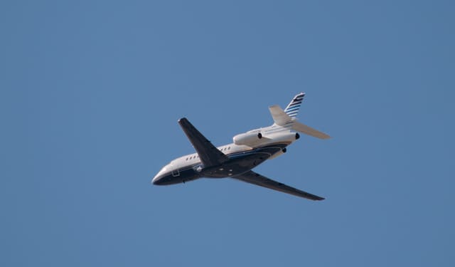 N90TH - Aircraft