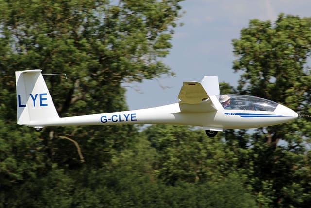 G-CLYE - Glider