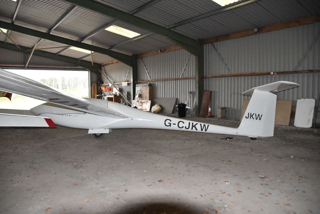 G-CJKW - Glider