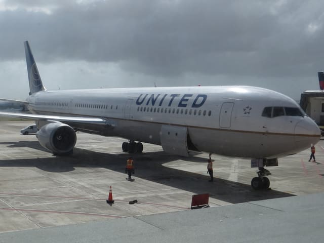 N67052 - Boeing