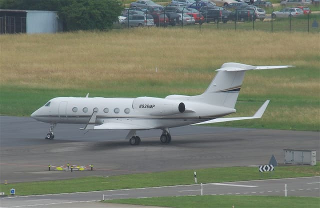 N936MP - Business jet
