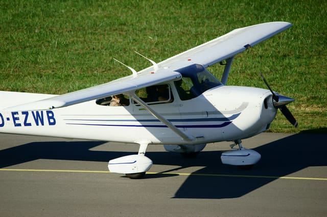 D-EZWB - Single-engine aircraft