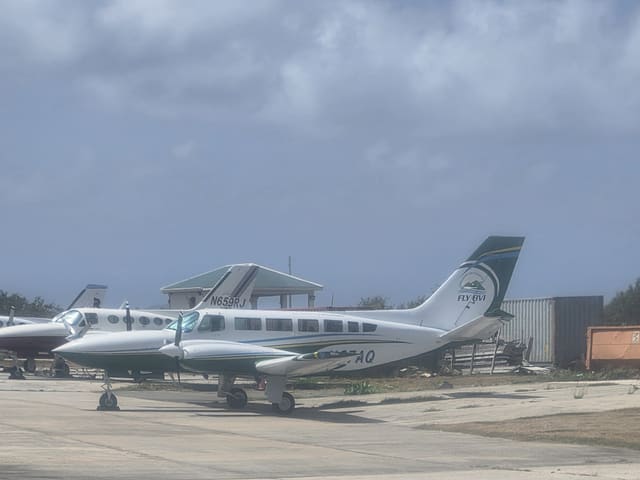 VLLAQ - Cessna Cessna 402