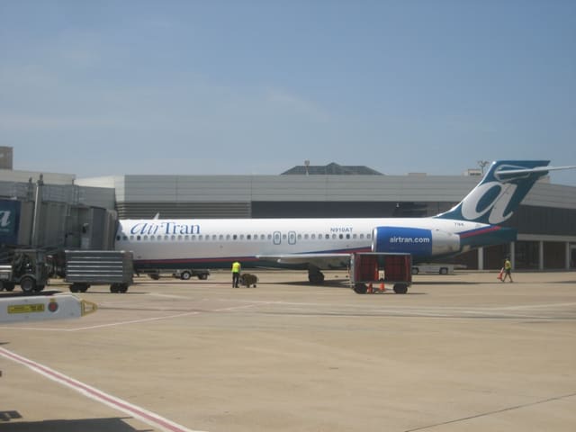 N910AT - Boeing