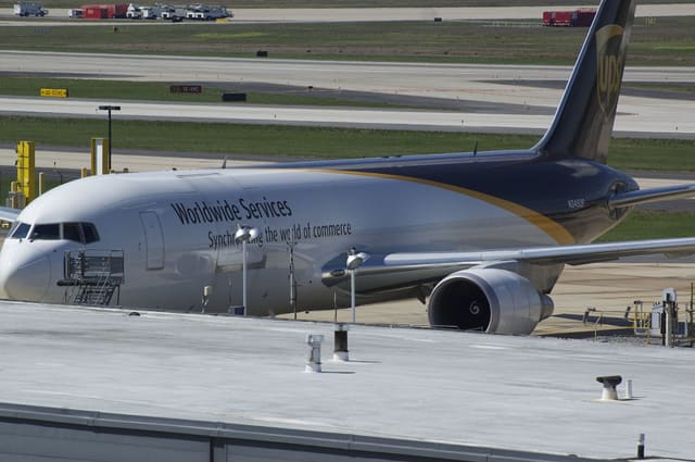 N345UP - Twin-engine aircraft
