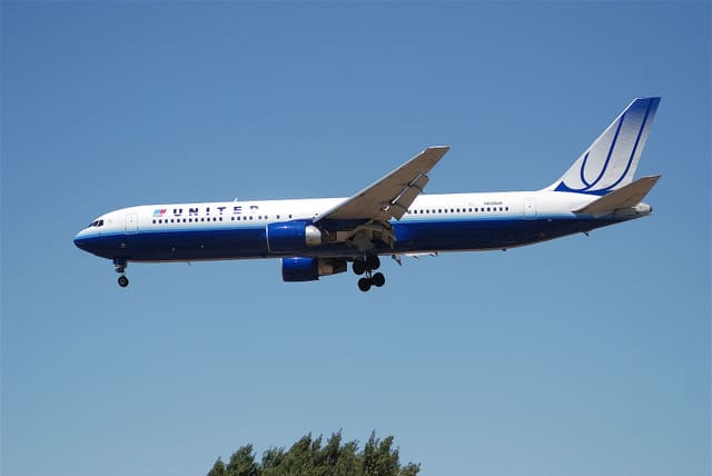 N656UA - Boeing