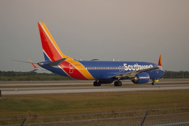 N8823Q - Boeing