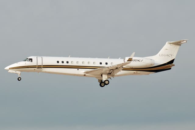 N904LX - Embraer