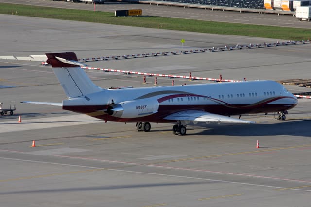 N168CF - Business jet
