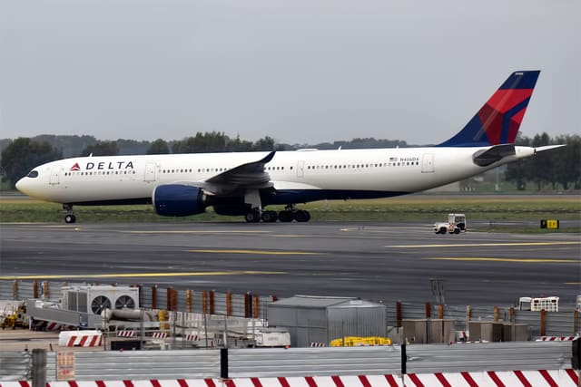 N406DX - Airbus