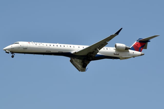 N326PQ - Bombardier