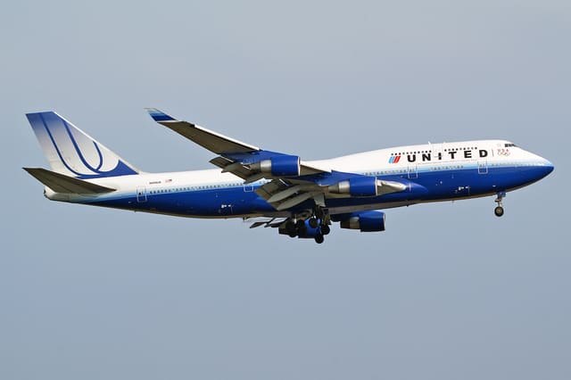 N199UA - Boeing