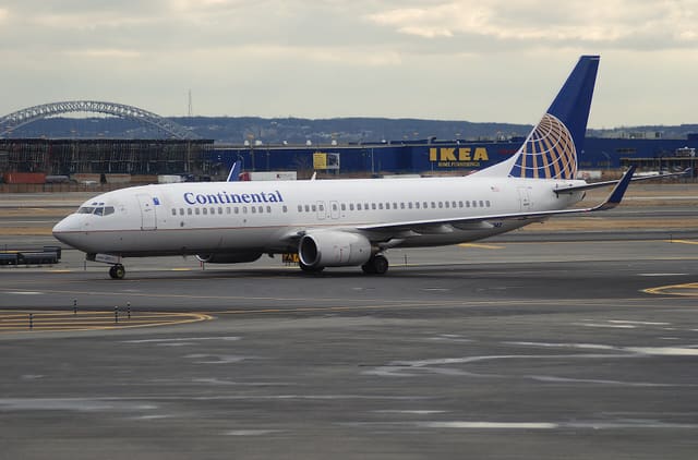 N14242 - Boeing